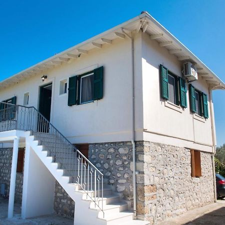 Boursinos Cozy Apartments Lefkáda Eksteriør bilde