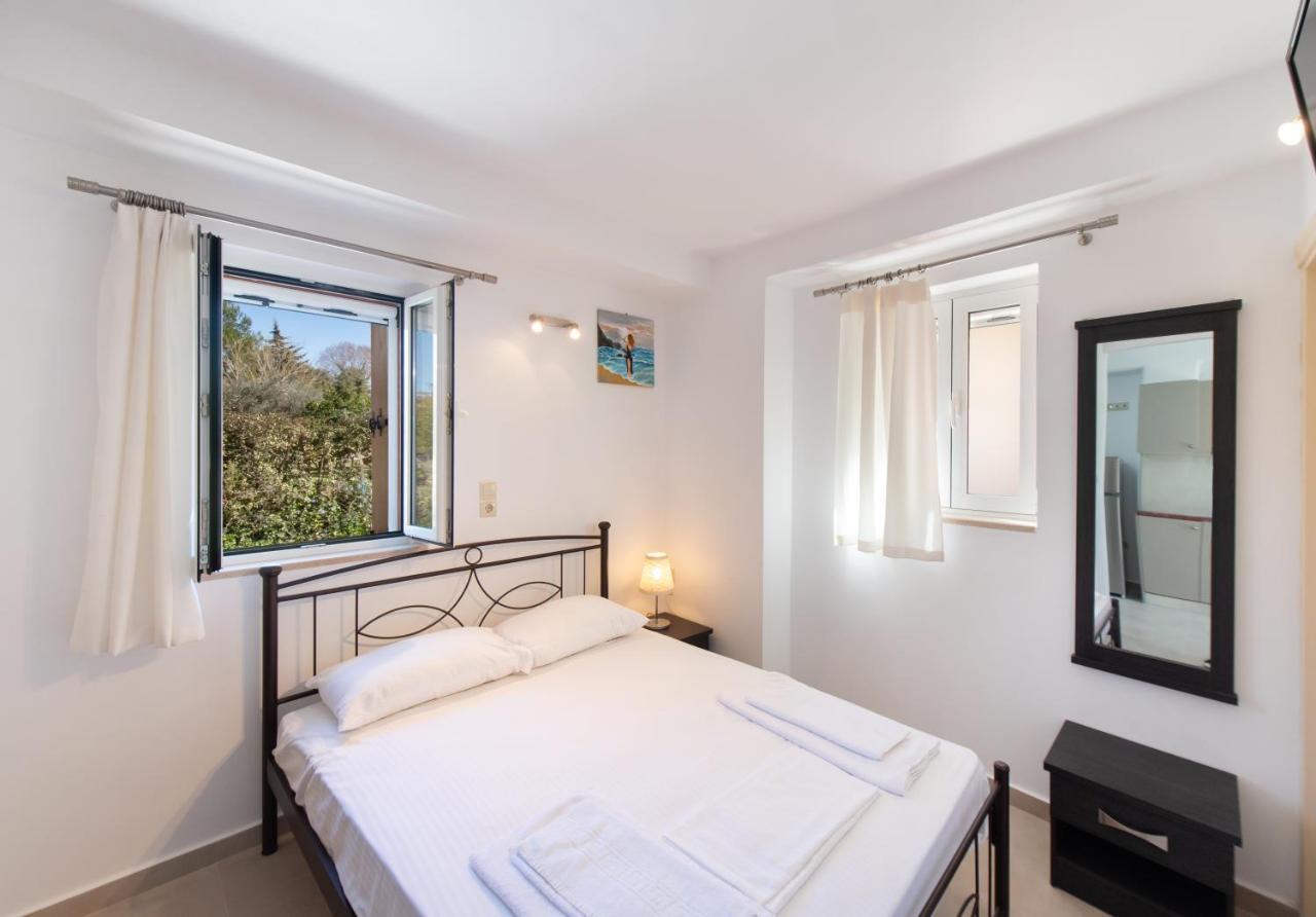 Boursinos Cozy Apartments Lefkáda Eksteriør bilde