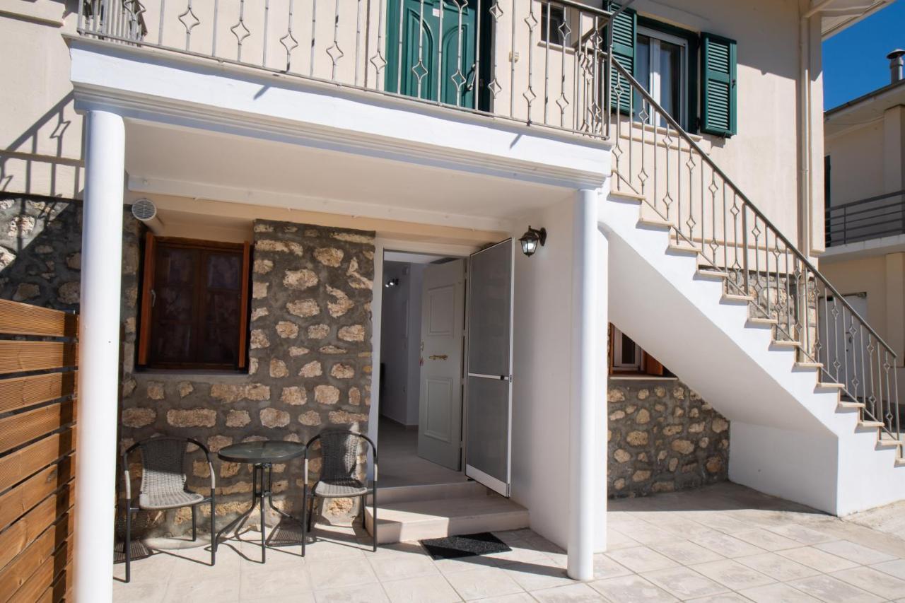 Boursinos Cozy Apartments Lefkáda Eksteriør bilde
